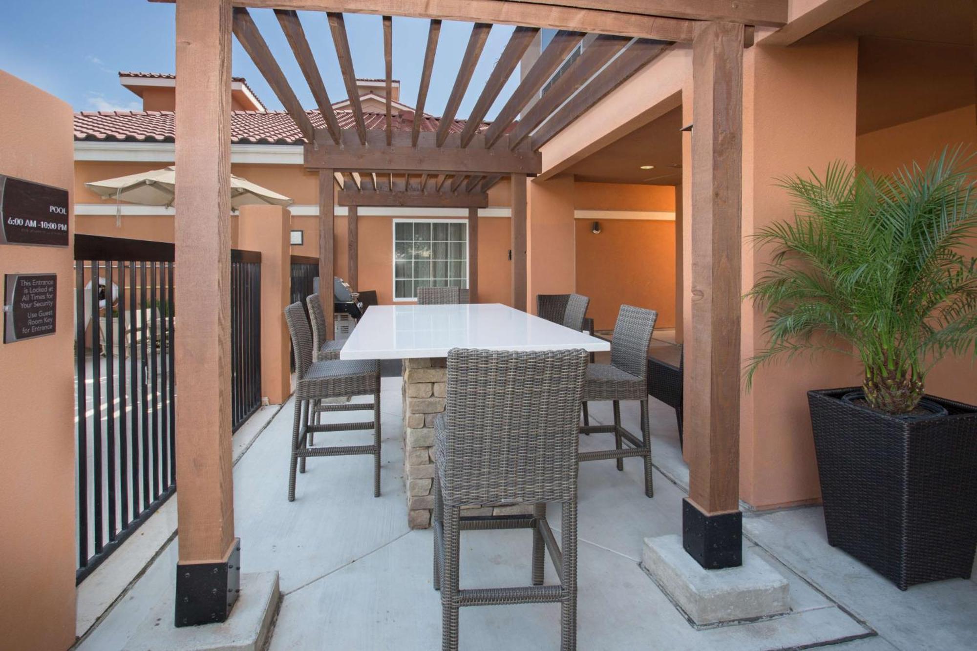 Homewood Suites By Hilton Yuma Exterior photo